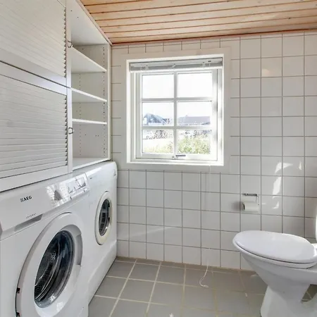 בית נופש Gudwer - 300m From The Sea By Interhome *