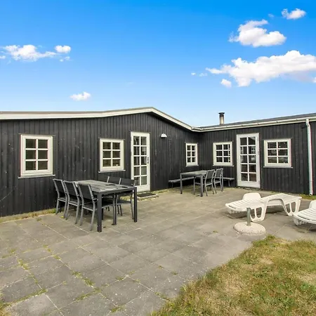 Gudwer - 300m From The Sea By Interhome *
